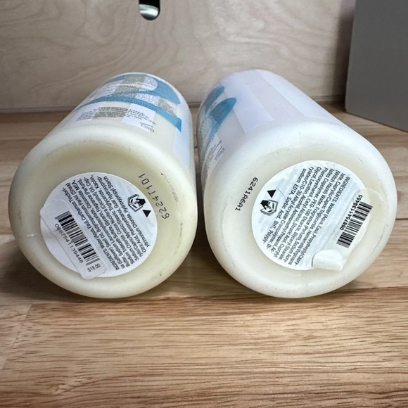 Victoria's Secret Cloudberry Cotton Cream Wash & Body Lotion • 12oz Each - Picture 3 of 3